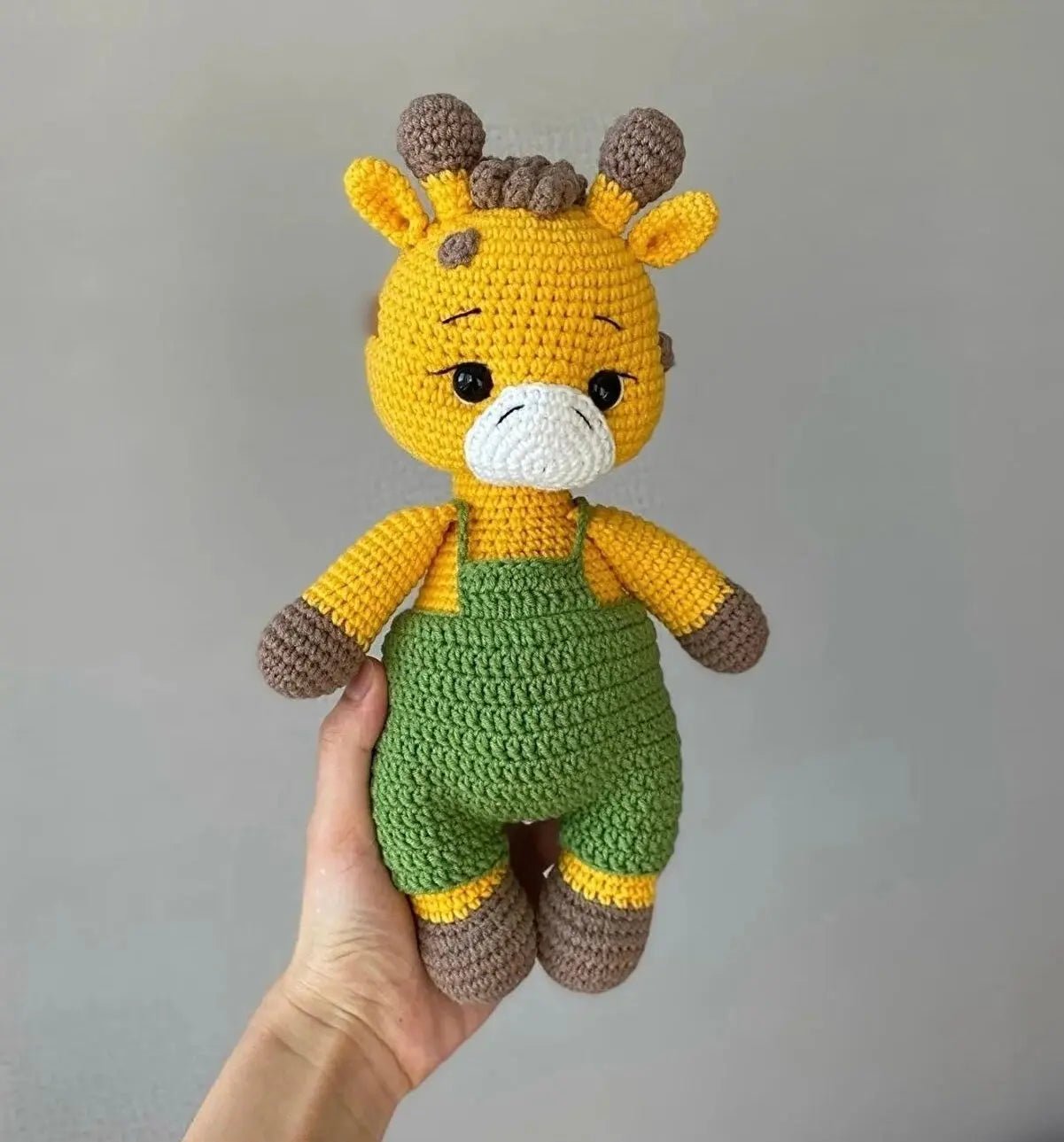 Crochet Toy Patterns: Exploring Traditional vs. Modern Designs - Joy Gift London