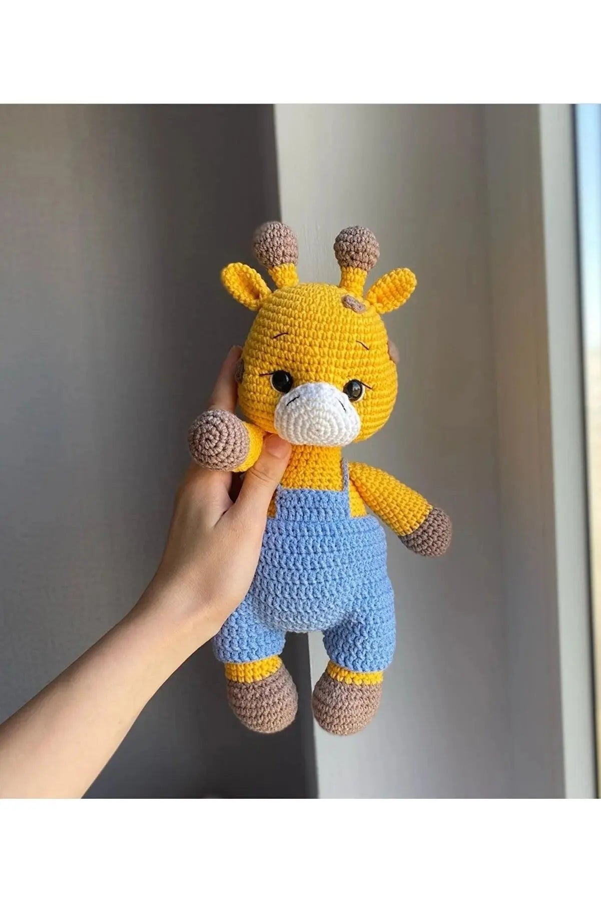 Crochet Cute Giraffe in Blue Jumpsuit Toy - Joy Gift London