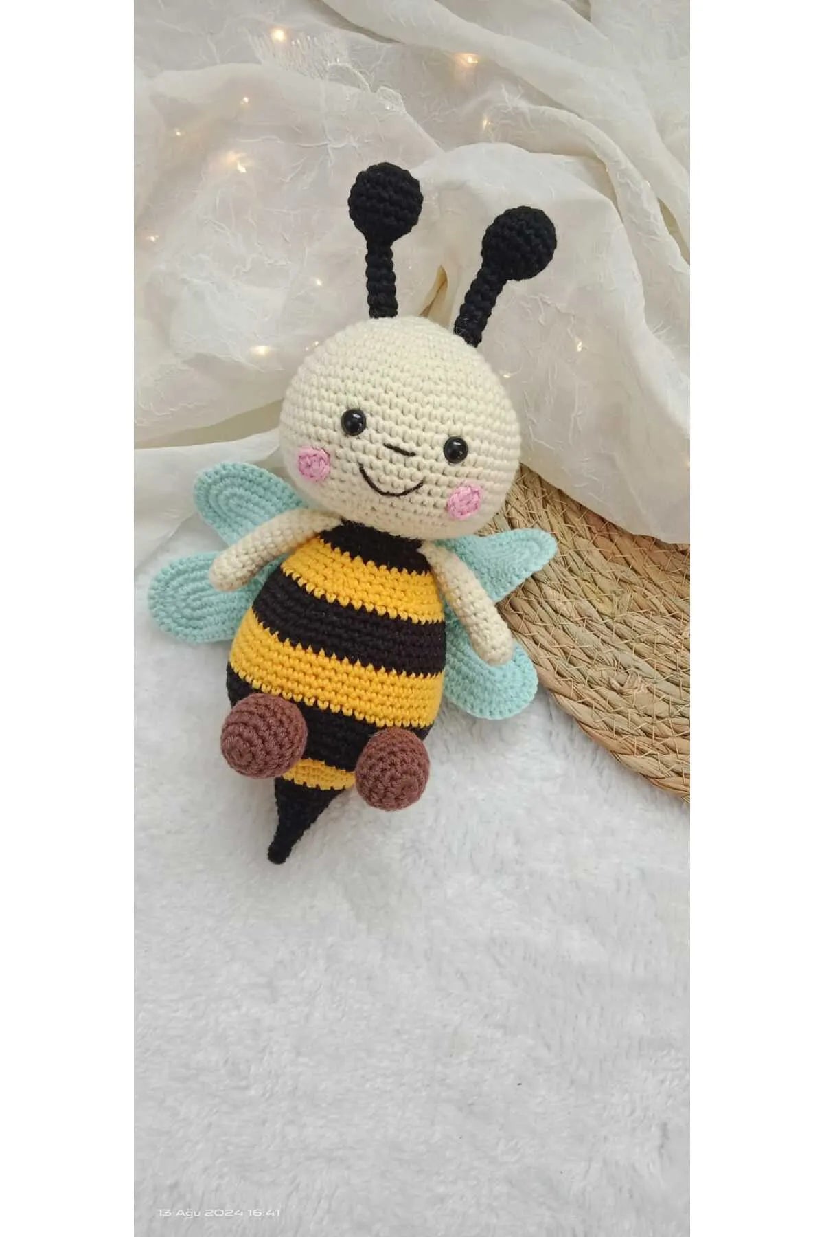 Crochet Cute Bee Toy