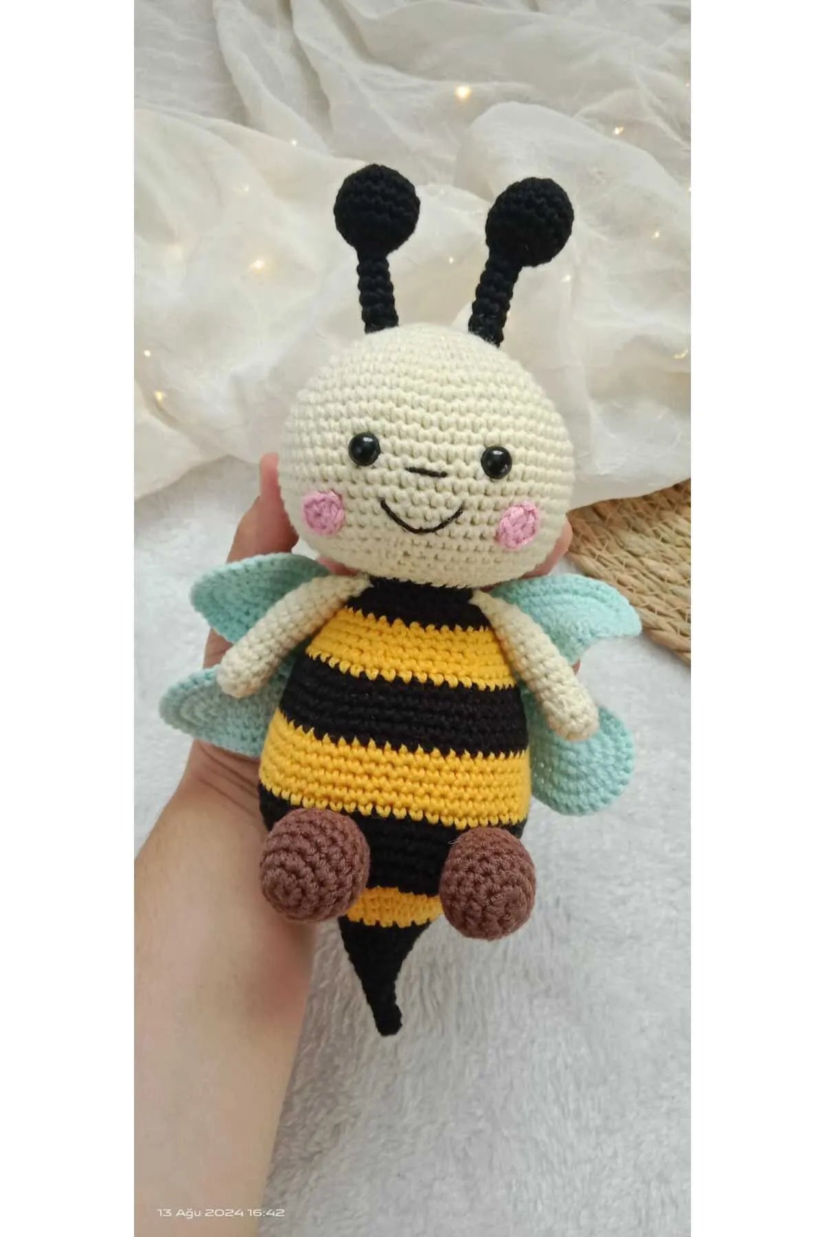 Crochet Cute Bee Toy