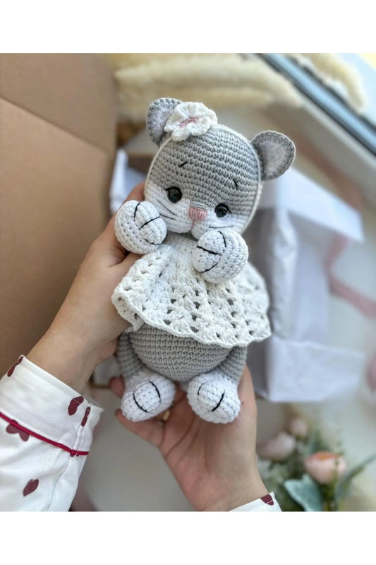 Crochet Cute Kitten Toy