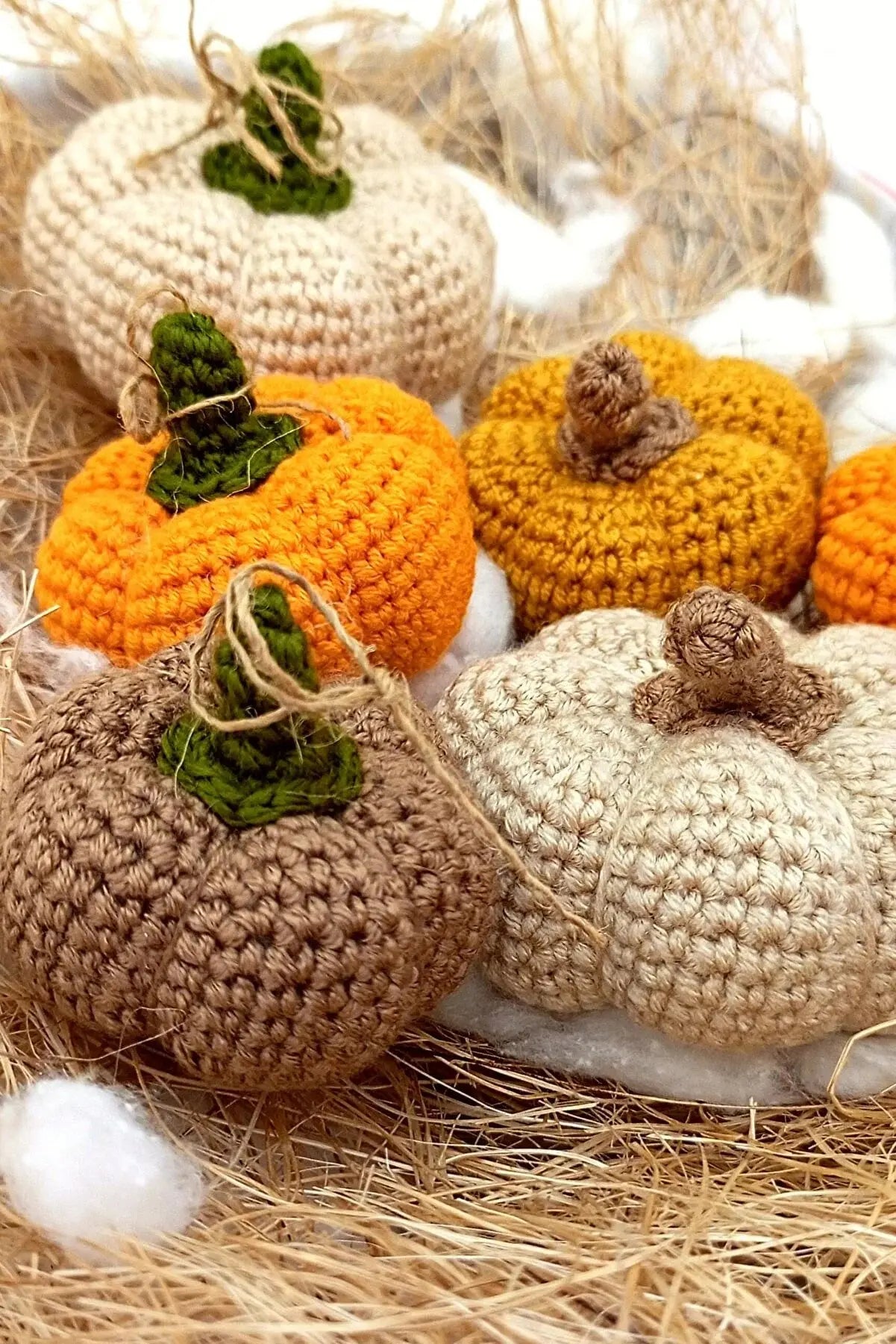 Crochet Pumpkin Halloween Decoration Set - Pack of 6 - Joy Gift London