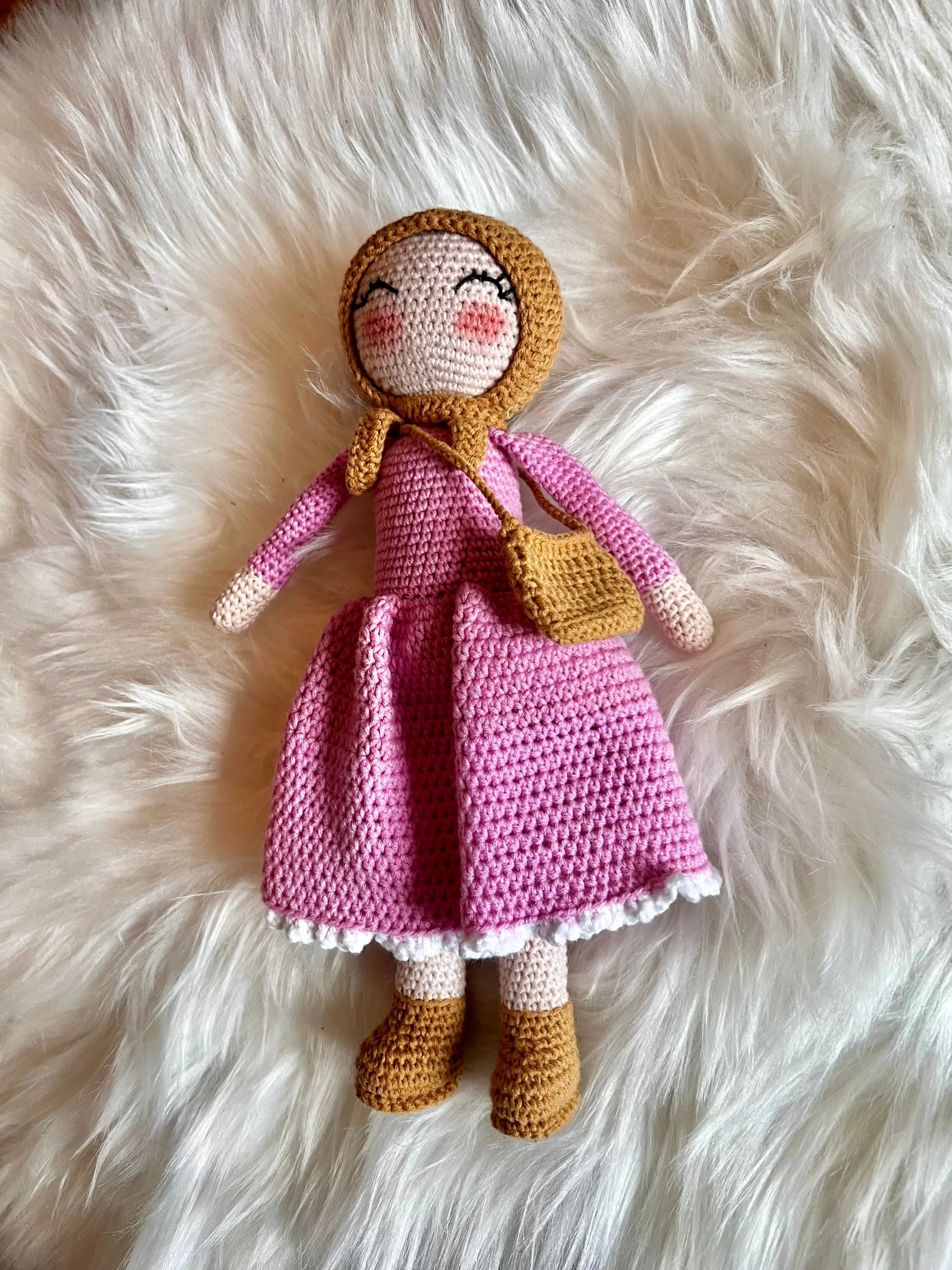 Crochet Hijab Doll - Pink Dress with Light Brown Hijab - Joy Gift London