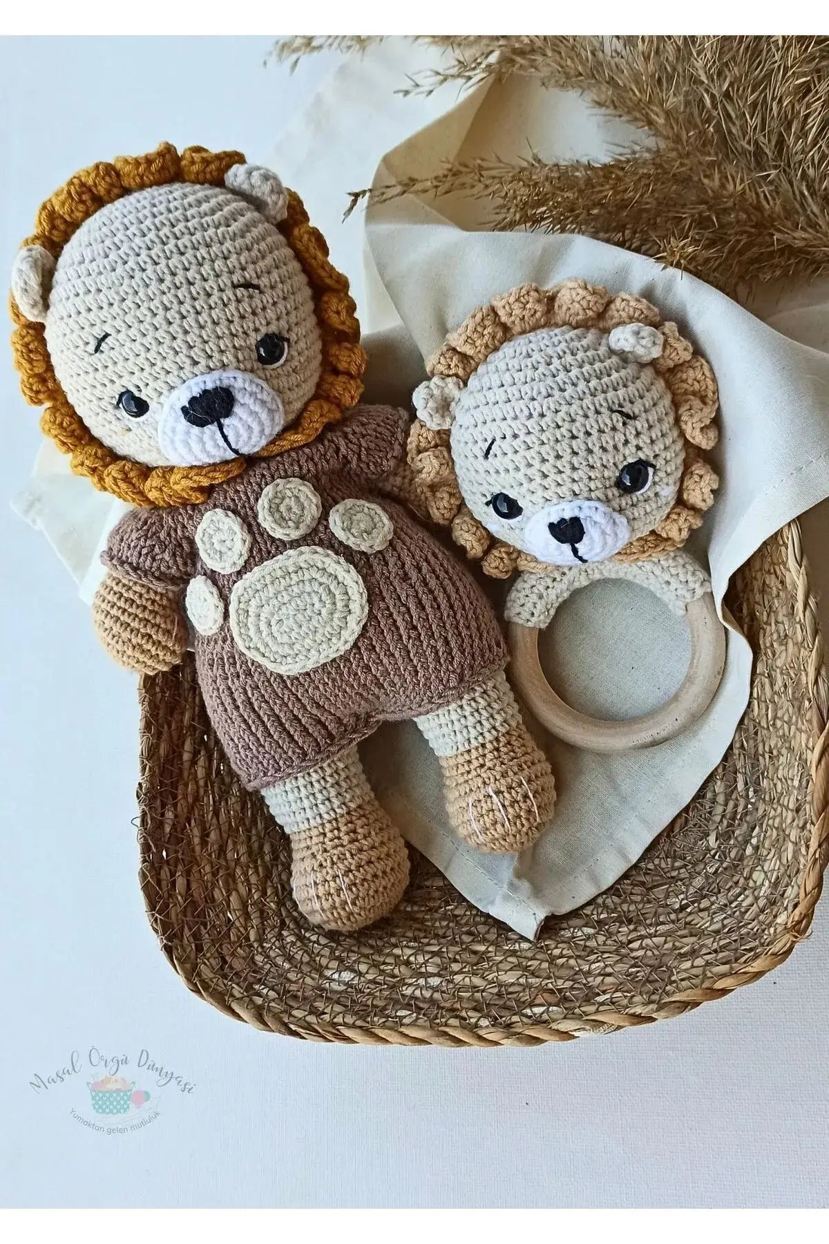 Crochet Cute Lion Toy and Rattle Toy Set (2pc) TrendyToy