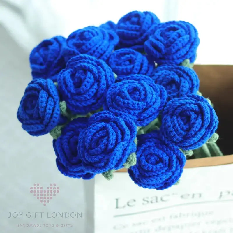 Handmade Crocheted White and Royal Blue Rose Bouquet🌹💐 10pc Joy Gift London