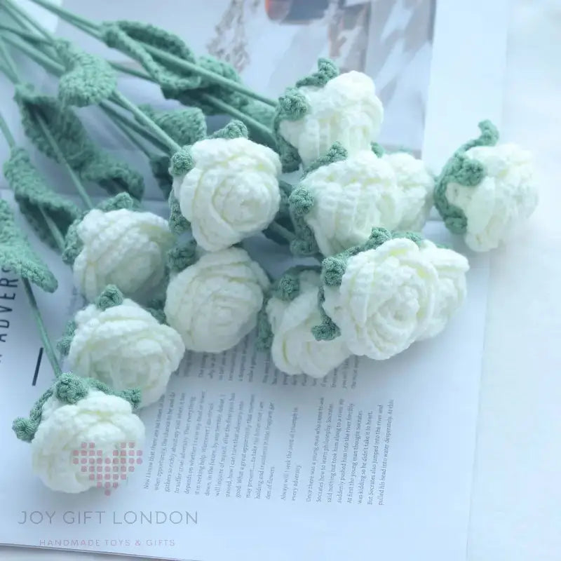 Handmade Crocheted White and Royal Blue Rose Bouquet🌹💐 10pc Joy Gift London