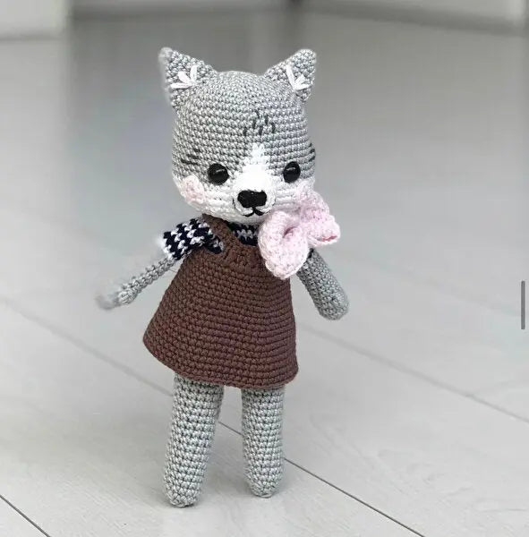 Crochet Cute Kitten Toy - Joy Gift London