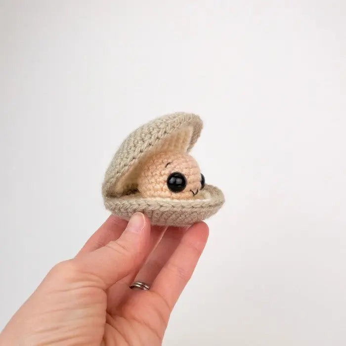 Crochet Clam TrendyToy