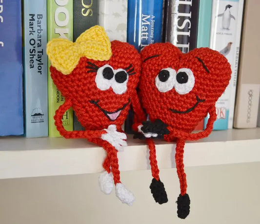 Crochet Small hearts Valentine's Day Gift - Joy Gift London