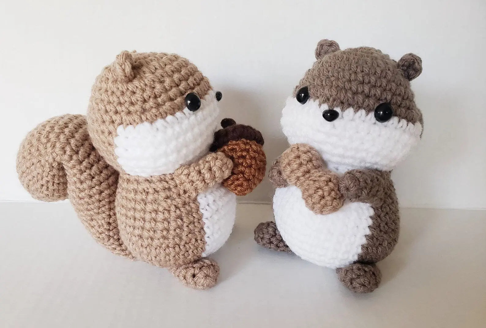 Crochet Squirrel Toys Set - Realistic Design, Soft and Huggable - 2pc - Joy Gift London