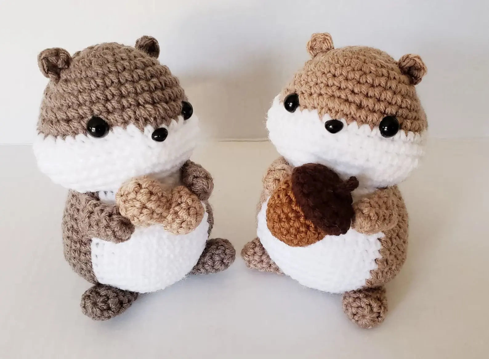 Crochet Squirrel Toys Set - Realistic Design, Soft and Huggable - 2pc - Joy Gift London