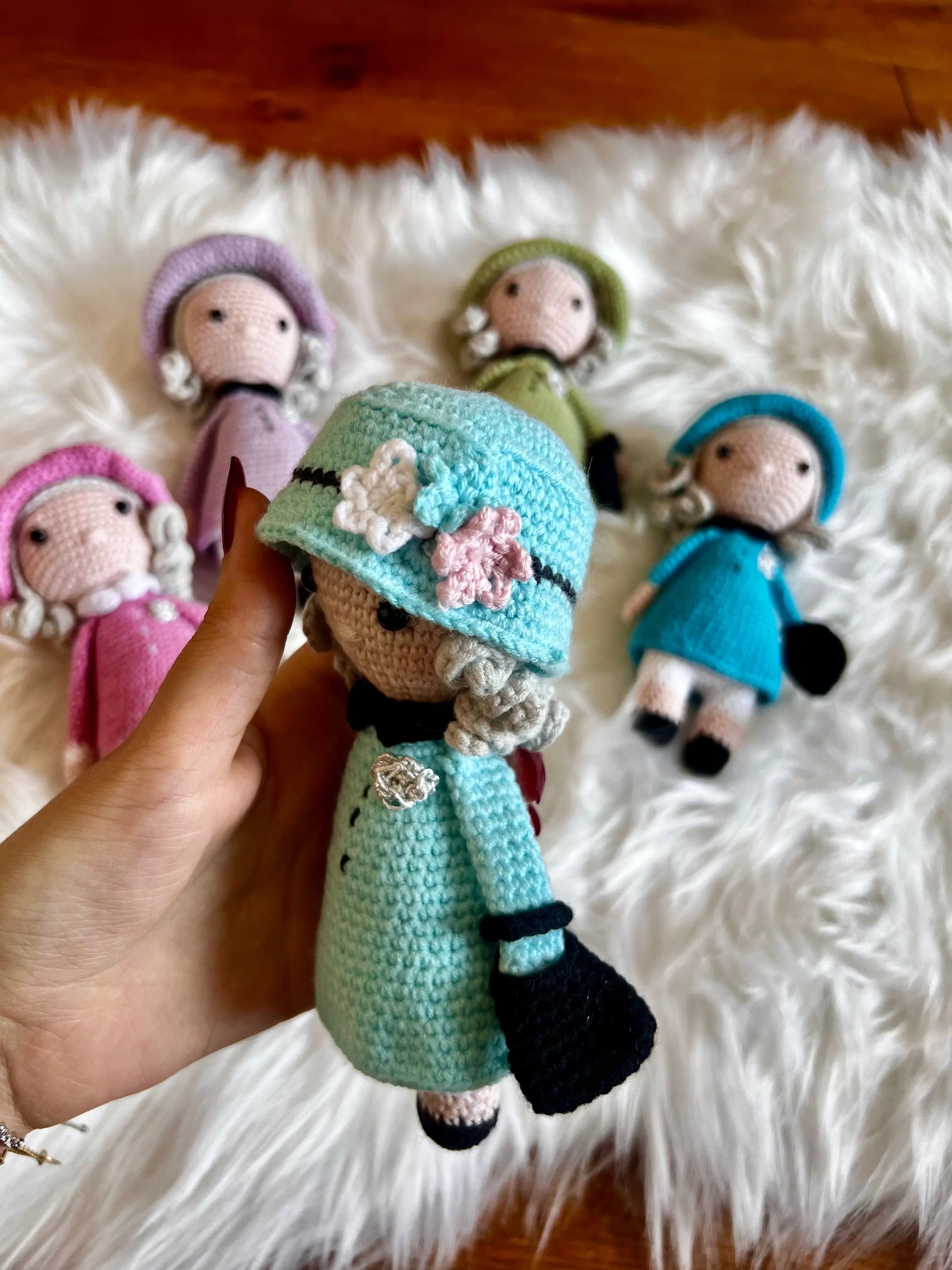 Crochet Queen Elizabeth II Doll - Joy Gift London