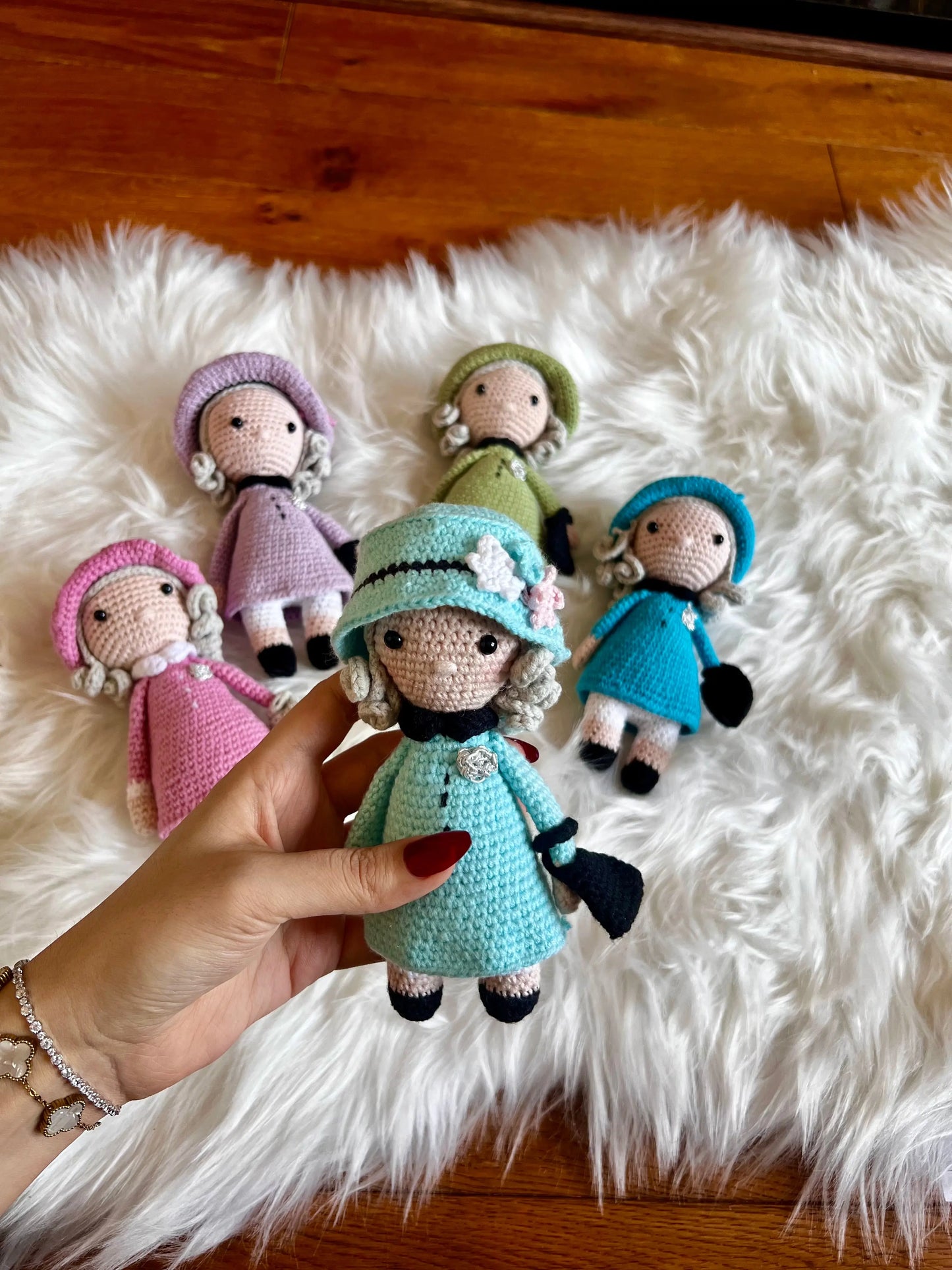 Crochet Queen Elizabeth II Doll - Joy Gift London