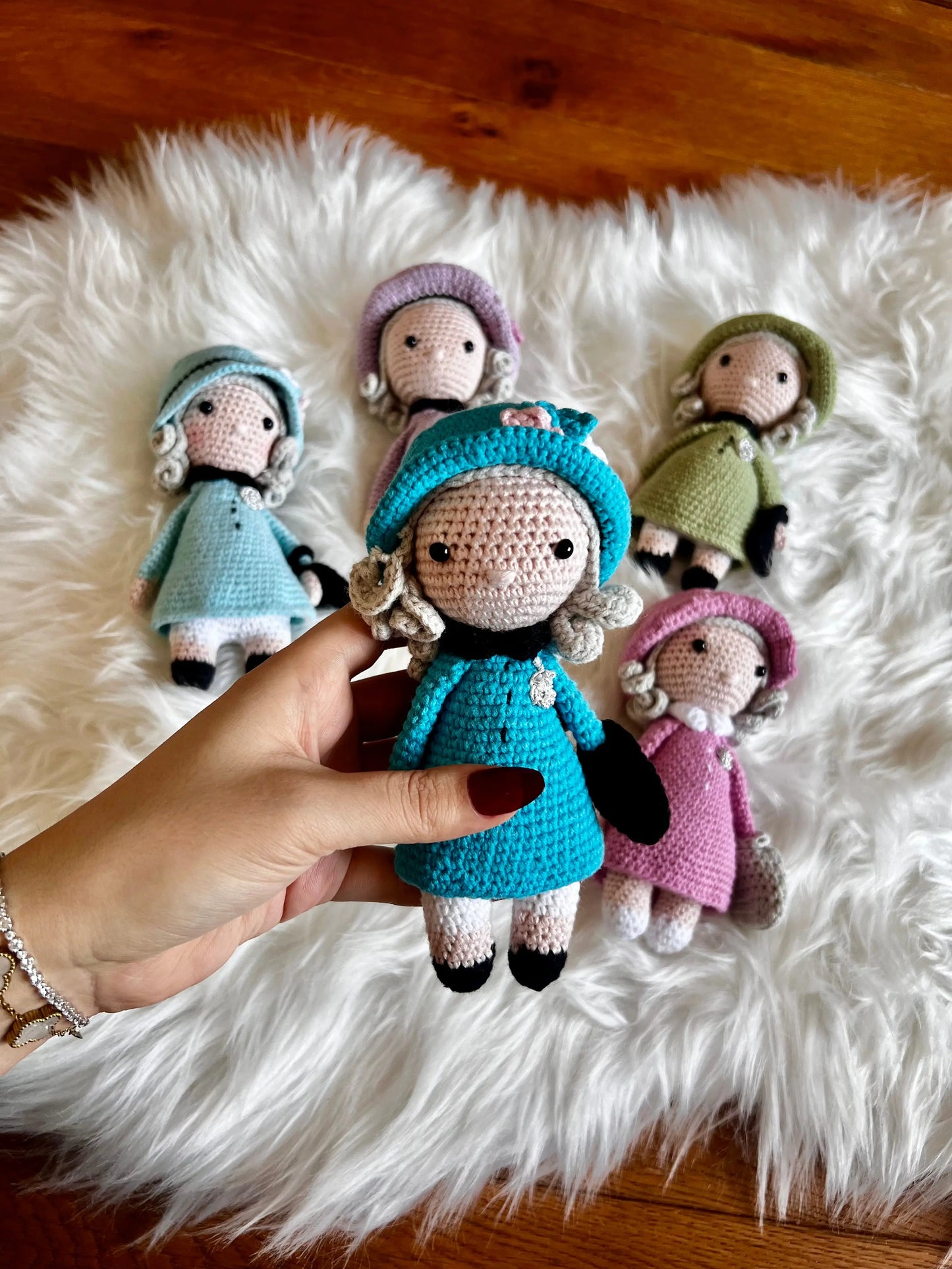 Crochet Queen Elizabeth II Doll - Joy Gift London