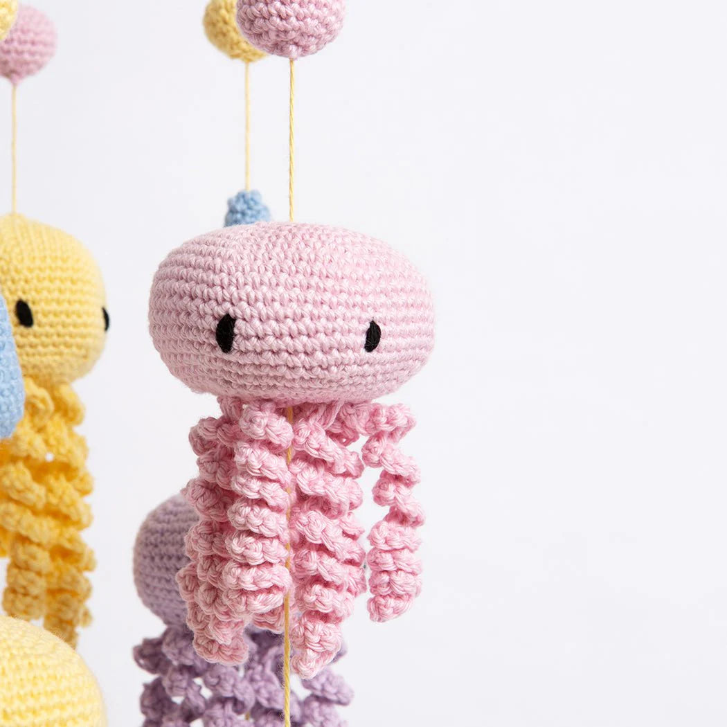 Crochet Jellyfish Baby Mobil