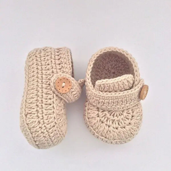 Crochet Baby Shoes Beggie - Joy Gift London