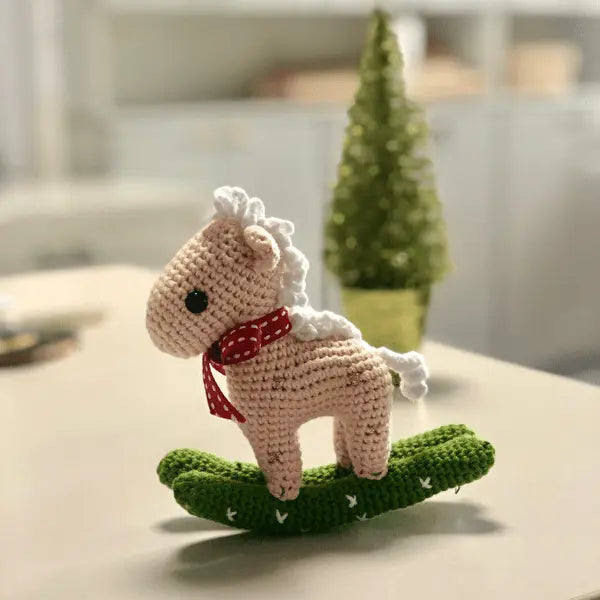 Crochet Santa Claus's reindeer Toy Crochet MiaMano White 