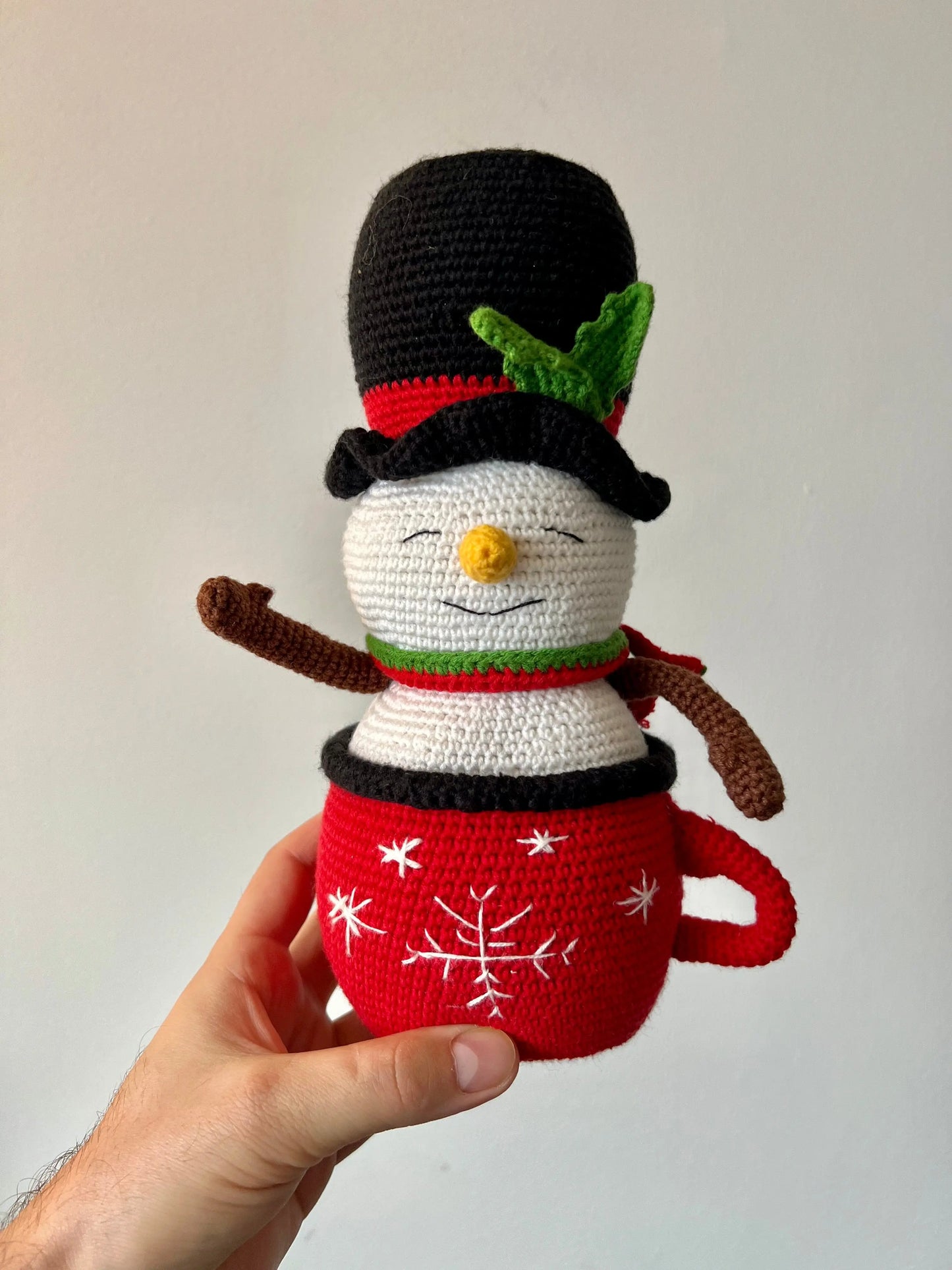 Crochet Snowman inside Cup | Crochet | Crochet Toys | Joy Gift London Limited