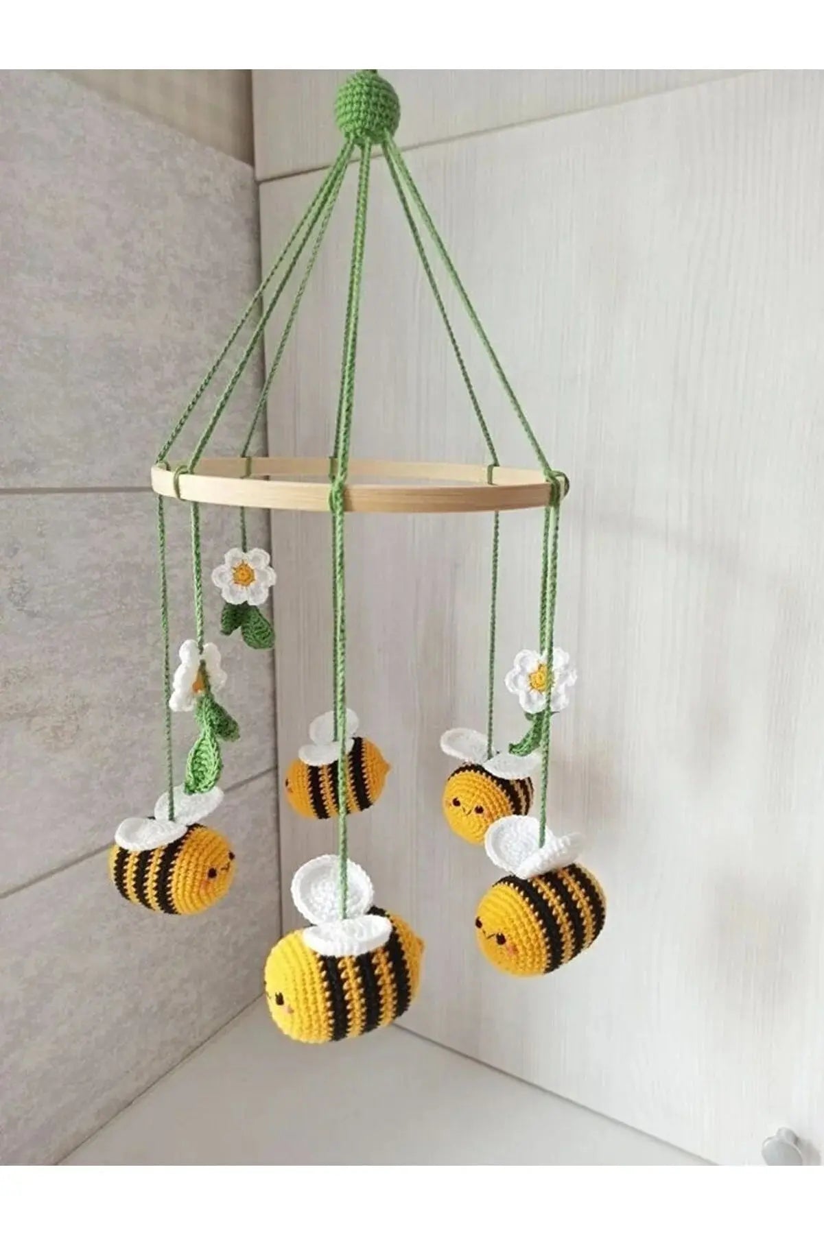 Handmade Crochet Baby Room Pendant made of wood/mobile, Bee Bed Bell, Soothing Toy | Crochet | Bed Bell, Crochet Toys, Kids Room Decoration, Soothing Toy | TrendyToy